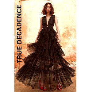💥💥BREATHTAKING!💥💥SHOWTOPPER Eliza Black Tiered Tulle Gown In Black